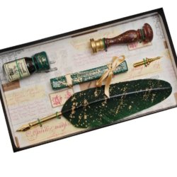 Conjunto de Caligrafia Antiga Com Pena e Selo